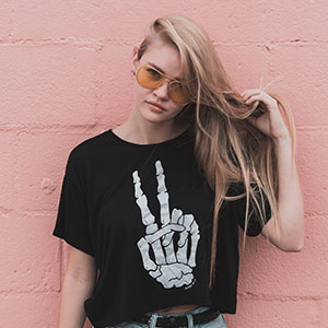 Camiseta Estampada Café Cor Preta